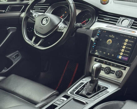 Черный Фольксваген Пассат, объемом двигателя 1.97 л и пробегом 225 тыс. км за 15950 $, фото 138 на Automoto.ua