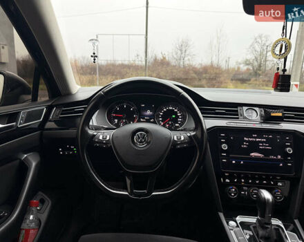 Черный Фольксваген Пассат, объемом двигателя 2 л и пробегом 196 тыс. км за 18800 $, фото 59 на Automoto.ua