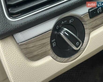 Чорний Фольксваген Пассат, об'ємом двигуна 2 л та пробігом 162 тис. км за 13790 $, фото 22 на Automoto.ua