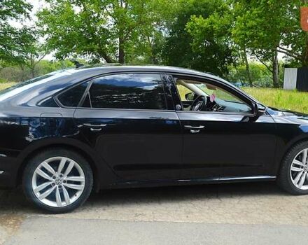 Чорний Фольксваген Пассат, об'ємом двигуна 2 л та пробігом 99 тис. км за 15300 $, фото 11 на Automoto.ua