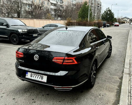 Фольксваген Пассат 2018 в Запорожье на Automoto.ua Черный Фольксваген Пассат, объемом двигателя 1.97 л и пробегом 217 тыс. км за 20600 $, фото 12 на Automoto.ua
