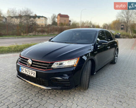 Черный Фольксваген Пассат, объемом двигателя 3.6 л и пробегом 29 тыс. км за 20000 $, фото 15 на Automoto.ua