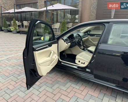 Черный Фольксваген Пассат, объемом двигателя 1.98 л и пробегом 25 тыс. км за 16399 $, фото 18 на Automoto.ua