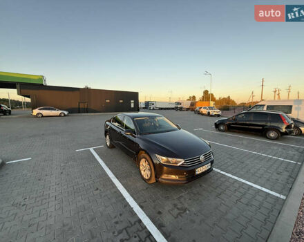 Фольксваген Пассат 2018 в Киеве на Automoto.ua Черный Фольксваген Пассат, объемом двигателя 1.97 л и пробегом 224 тыс. км за 16900 $, фото 13 на Automoto.ua