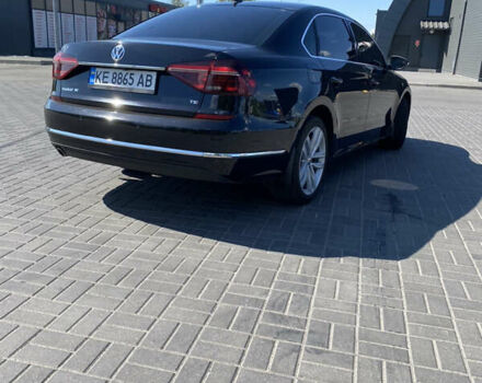 Черный Фольксваген Пассат, объемом двигателя 1.98 л и пробегом 134 тыс. км за 15199 $, фото 5 на Automoto.ua