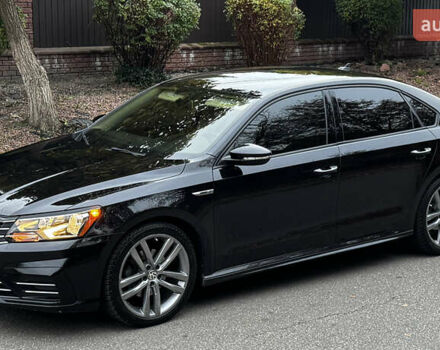 Черный Фольксваген Пассат, объемом двигателя 1.98 л и пробегом 110 тыс. км за 16000 $, фото 13 на Automoto.ua