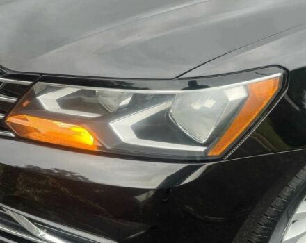 Чорний Фольксваген Пассат, об'ємом двигуна 2 л та пробігом 30 тис. км за 10300 $, фото 14 на Automoto.ua