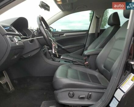 Черный Фольксваген Пассат, объемом двигателя 2 л и пробегом 135 тыс. км за 2300 $, фото 6 на Automoto.ua