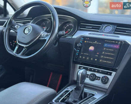 Черный Фольксваген Пассат, объемом двигателя 1.97 л и пробегом 225 тыс. км за 15950 $, фото 64 на Automoto.ua