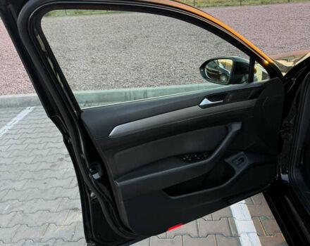 Фольксваген Пассат 2018 в Киеве на Automoto.ua Черный Фольксваген Пассат, объемом двигателя 1.97 л и пробегом 224 тыс. км за 16900 $, фото 7 на Automoto.ua