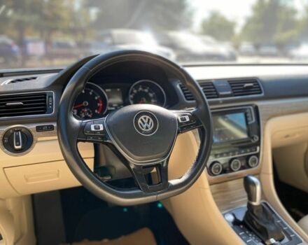 Черный Фольксваген Пассат, объемом двигателя 2 л и пробегом 211 тыс. км за 15500 $, фото 9 на Automoto.ua