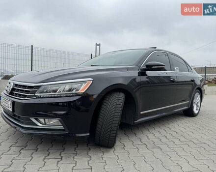Чорний Фольксваген Пассат, об'ємом двигуна 2 л та пробігом 145 тис. км за 17200 $, фото 1 на Automoto.ua