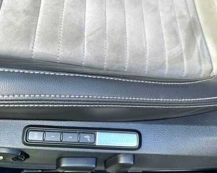 Черный Фольксваген Пассат, объемом двигателя 1.8 л и пробегом 103 тыс. км за 18500 $, фото 4 на Automoto.ua