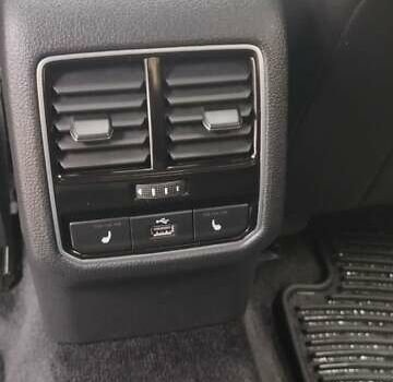 Чорний Фольксваген Пассат, об'ємом двигуна 2 л та пробігом 192 тис. км за 14400 $, фото 14 на Automoto.ua