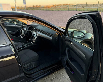 Фольксваген Пассат 2018 в Киеве на Automoto.ua Черный Фольксваген Пассат, объемом двигателя 1.97 л и пробегом 224 тыс. км за 16900 $, фото 4 на Automoto.ua