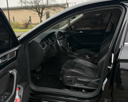 Черный Фольксваген Пассат, объемом двигателя 2 л и пробегом 196 тыс. км за 18800 $, фото 43 на Automoto.ua