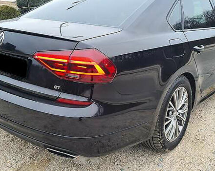 Фольксваген Пассат 2018 в Одессе на Automoto.ua Черный Фольксваген Пассат, объемом двигателя 3.6 л и пробегом 156 тыс. км за 14500 $, фото 5 на Automoto.ua