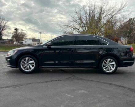 Чорний Фольксваген Пассат, об'ємом двигуна 2 л та пробігом 45 тис. км за 11200 $, фото 7 на Automoto.ua