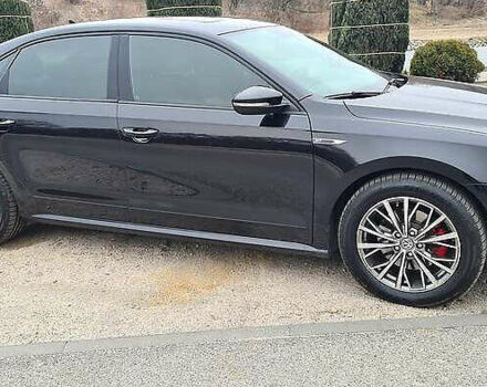 Фольксваген Пассат 2018 в Одессе на Automoto.ua Черный Фольксваген Пассат, объемом двигателя 3.6 л и пробегом 156 тыс. км за 14500 $, фото 2 на Automoto.ua