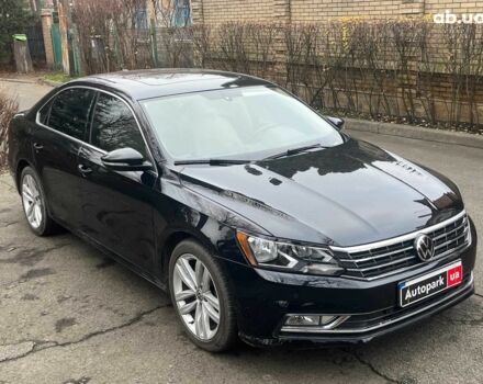 Чорний Фольксваген Пассат, об'ємом двигуна 2 л та пробігом 162 тис. км за 13790 $, фото 4 на Automoto.ua