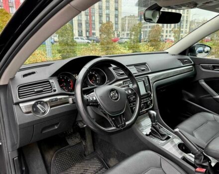 Чорний Фольксваген Пассат, об'ємом двигуна 2 л та пробігом 127 тис. км за 15500 $, фото 10 на Automoto.ua