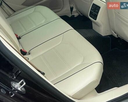 Чорний Фольксваген Пассат, об'ємом двигуна 2 л та пробігом 162 тис. км за 13790 $, фото 26 на Automoto.ua