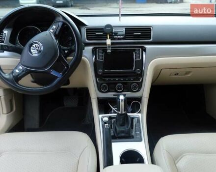 Чорний Фольксваген Пассат, об'ємом двигуна 2 л та пробігом 99 тис. км за 15300 $, фото 25 на Automoto.ua