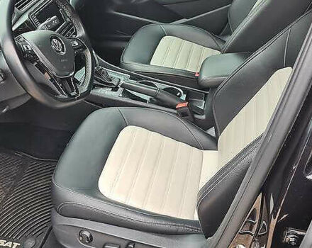 Фольксваген Пассат 2018 в Одессе на Automoto.ua Черный Фольксваген Пассат, объемом двигателя 3.6 л и пробегом 156 тыс. км за 14500 $, фото 12 на Automoto.ua