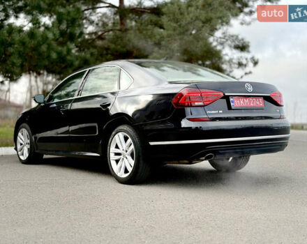 Чорний Фольксваген Пассат, об'ємом двигуна 2 л та пробігом 55 тис. км за 16200 $, фото 5 на Automoto.ua