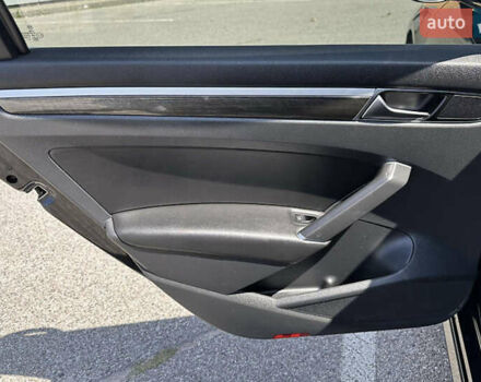 Чорний Фольксваген Пассат, об'ємом двигуна 1.98 л та пробігом 121 тис. км за 12300 $, фото 6 на Automoto.ua