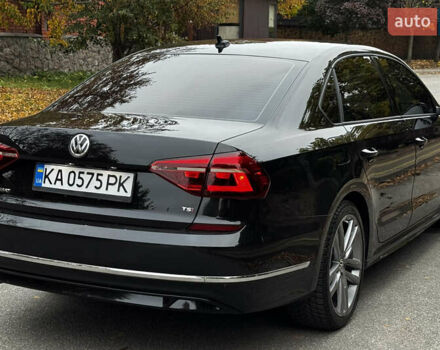 Черный Фольксваген Пассат, объемом двигателя 1.98 л и пробегом 110 тыс. км за 16000 $, фото 7 на Automoto.ua