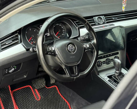 Черный Фольксваген Пассат, объемом двигателя 1.97 л и пробегом 225 тыс. км за 15950 $, фото 128 на Automoto.ua