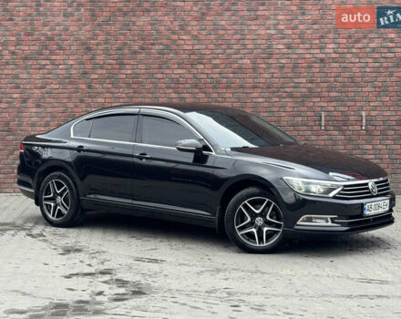 Черный Фольксваген Пассат, объемом двигателя 1.97 л и пробегом 225 тыс. км за 15950 $, фото 151 на Automoto.ua