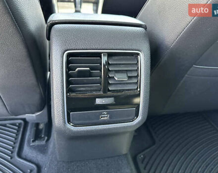 Чорний Фольксваген Пассат, об'ємом двигуна 1.98 л та пробігом 121 тис. км за 12300 $, фото 7 на Automoto.ua