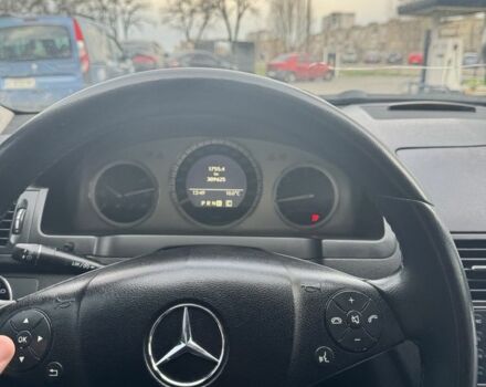 Чорний Фольксваген Пассат, об'ємом двигуна 2 л та пробігом 217 тис. км за 20600 $, фото 3 на Automoto.ua