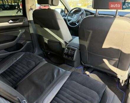 Чорний Фольксваген Пассат, об'ємом двигуна 1.97 л та пробігом 219 тис. км за 23100 $, фото 11 на Automoto.ua