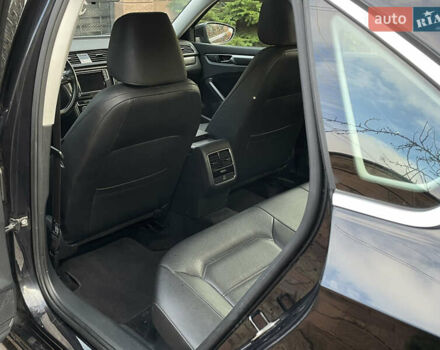 Чорний Фольксваген Пассат, об'ємом двигуна 2 л та пробігом 147 тис. км за 11900 $, фото 27 на Automoto.ua