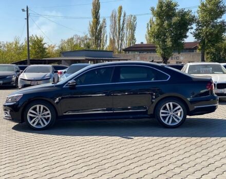 Черный Фольксваген Пассат, объемом двигателя 2 л и пробегом 211 тыс. км за 15500 $, фото 3 на Automoto.ua