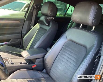 Чорний Фольксваген Пассат, об'ємом двигуна 1.8 л та пробігом 195 тис. км за 21000 $, фото 10 на Automoto.ua