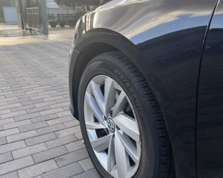 Черный Фольксваген Пассат, объемом двигателя 1.98 л и пробегом 335 тыс. км за 13000 $, фото 15 на Automoto.ua