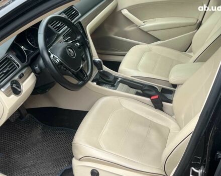 Чорний Фольксваген Пассат, об'ємом двигуна 2 л та пробігом 162 тис. км за 13790 $, фото 15 на Automoto.ua