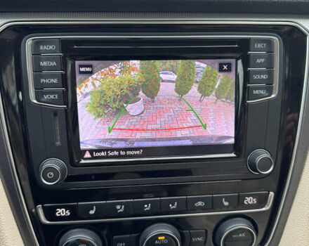 Черный Фольксваген Пассат, объемом двигателя 1.98 л и пробегом 25 тыс. км за 16399 $, фото 29 на Automoto.ua