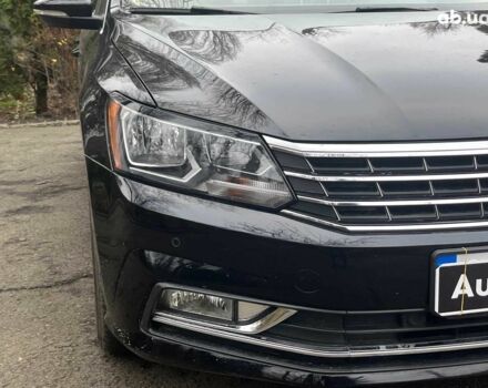 Чорний Фольксваген Пассат, об'ємом двигуна 2 л та пробігом 162 тис. км за 13790 $, фото 2 на Automoto.ua