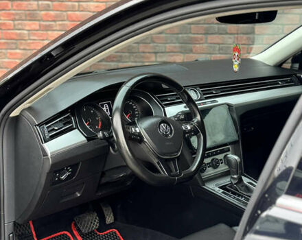 Черный Фольксваген Пассат, объемом двигателя 1.97 л и пробегом 225 тыс. км за 15950 $, фото 132 на Automoto.ua