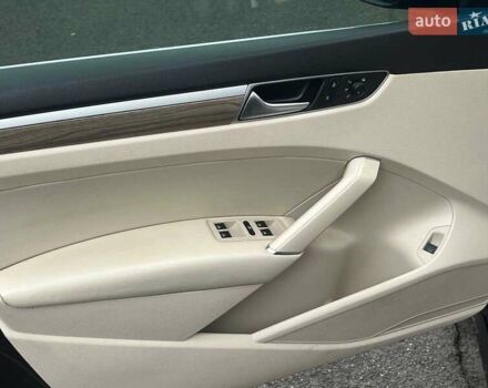 Чорний Фольксваген Пассат, об'ємом двигуна 2 л та пробігом 162 тис. км за 13790 $, фото 14 на Automoto.ua