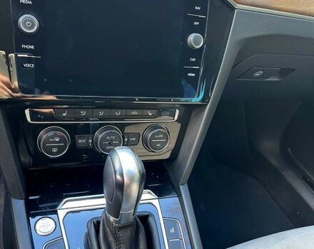 Черный Фольксваген Пассат, объемом двигателя 1.8 л и пробегом 103 тыс. км за 18500 $, фото 2 на Automoto.ua