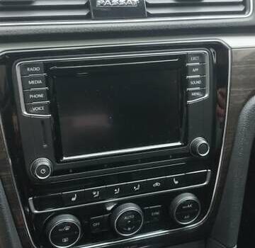 Чорний Фольксваген Пассат, об'ємом двигуна 2 л та пробігом 192 тис. км за 14400 $, фото 9 на Automoto.ua