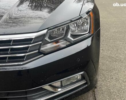 Чорний Фольксваген Пассат, об'ємом двигуна 2 л та пробігом 162 тис. км за 13790 $, фото 3 на Automoto.ua