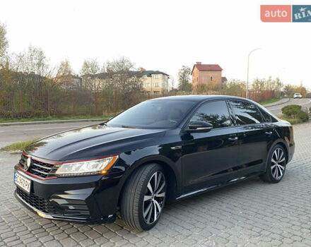 Черный Фольксваген Пассат, объемом двигателя 3.6 л и пробегом 29 тыс. км за 20000 $, фото 4 на Automoto.ua