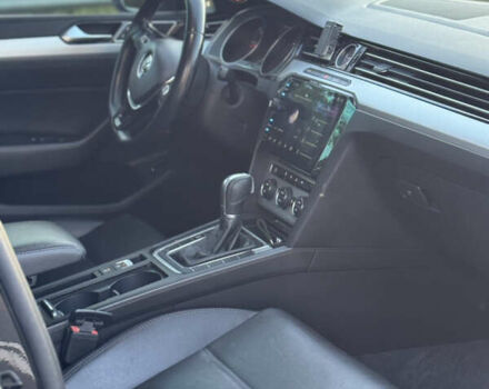 Черный Фольксваген Пассат, объемом двигателя 1.97 л и пробегом 225 тыс. км за 15950 $, фото 180 на Automoto.ua